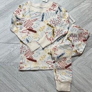 👦🏼 5/$35 - Old Navy - Colorful Crayon Print Kids Pajamas